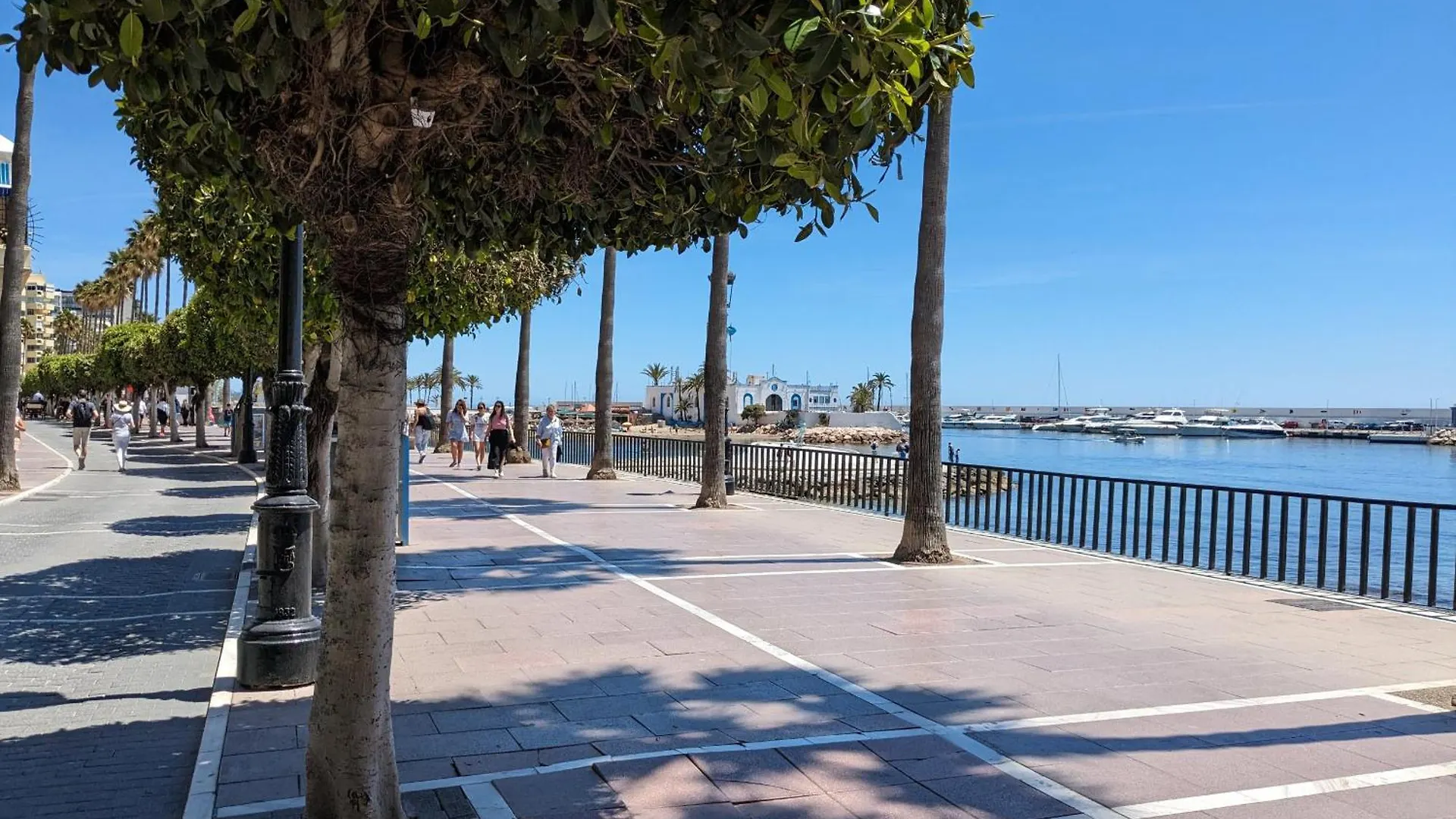 Apartamentos Con Vistas Y Terraza En Marbella 0*,