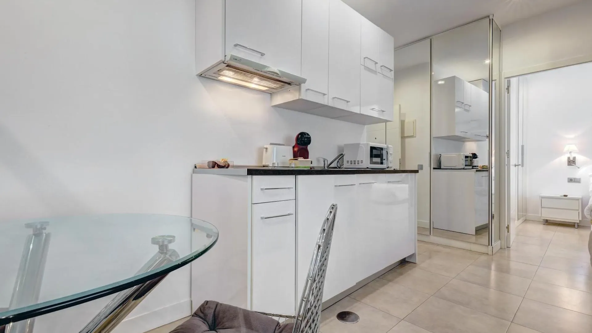 Apartamentos Con Vistas Y Terraza En Marbella 0*,